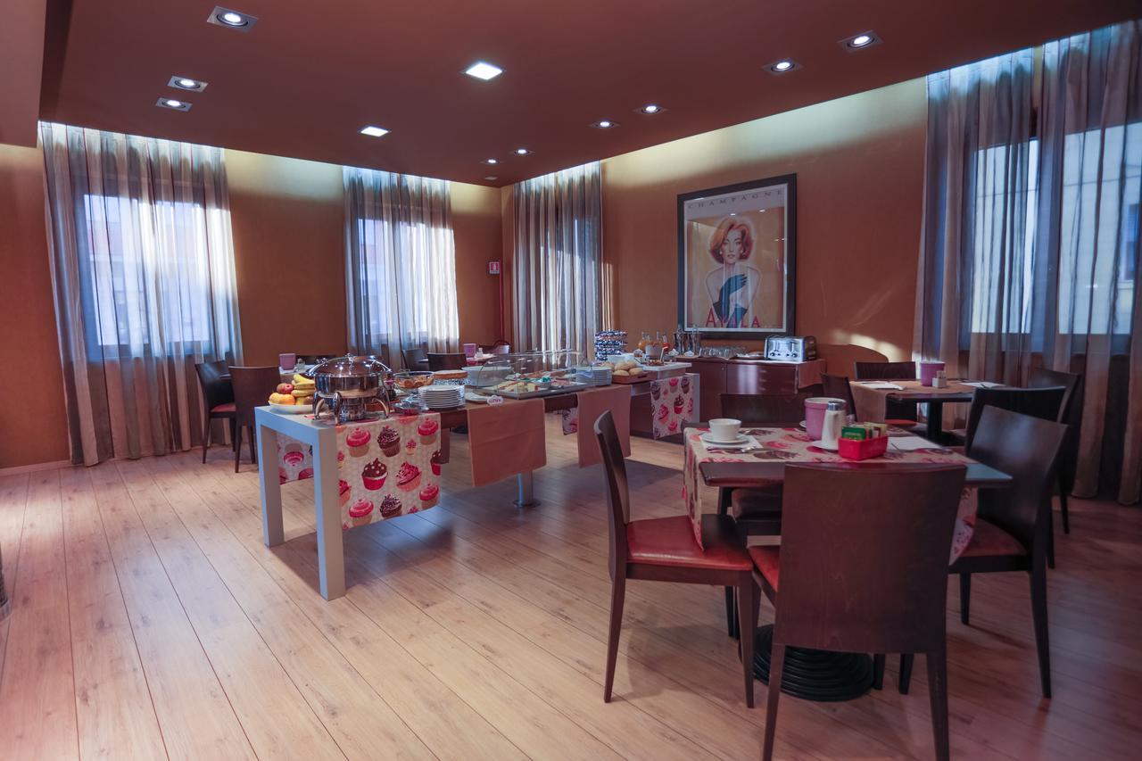 Hotel Fortyfive Chivasso Εξωτερικό φωτογραφία