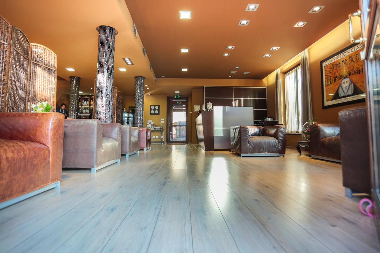 Hotel Fortyfive Chivasso Εξωτερικό φωτογραφία