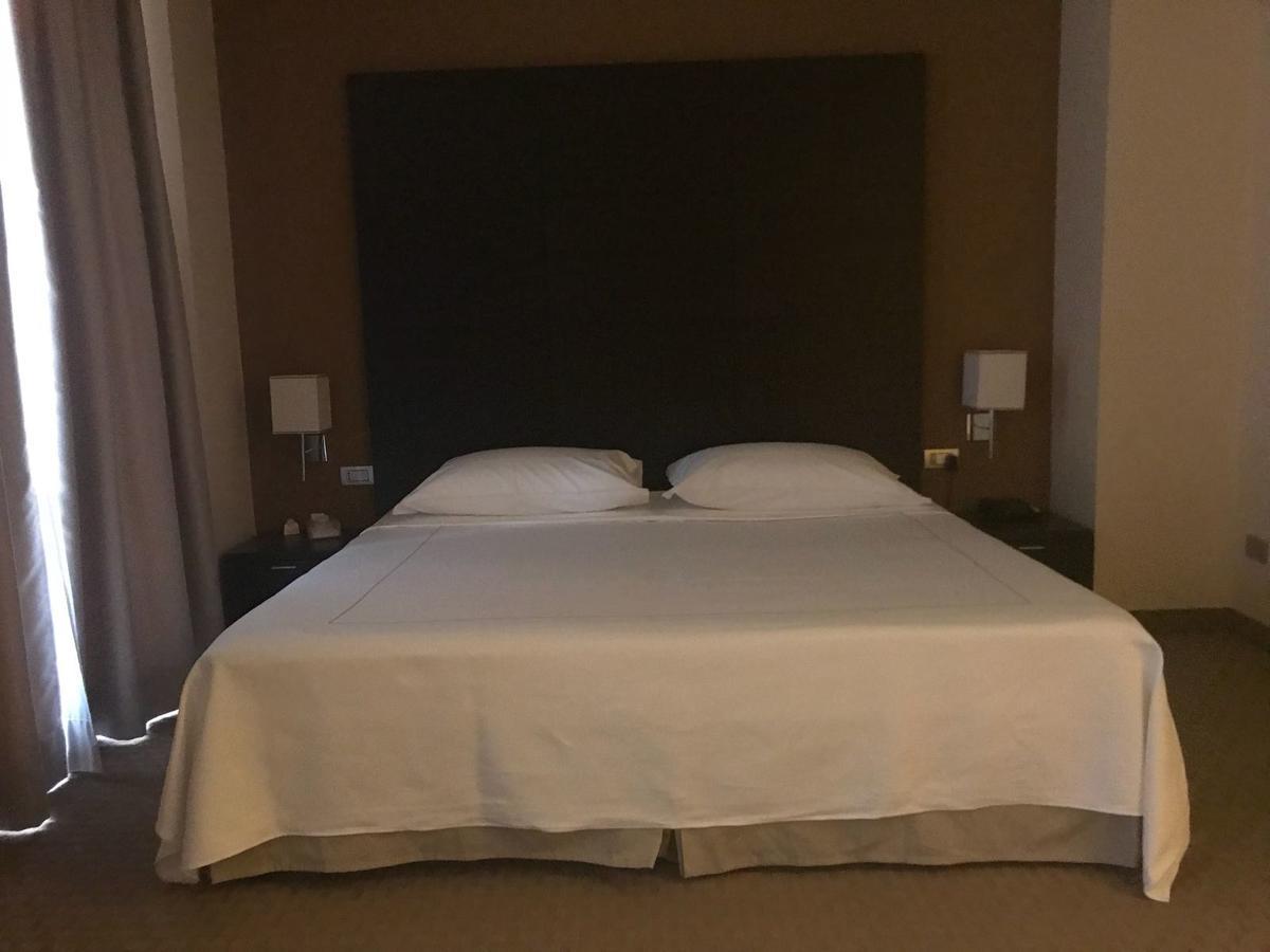 Hotel Fortyfive Chivasso Εξωτερικό φωτογραφία